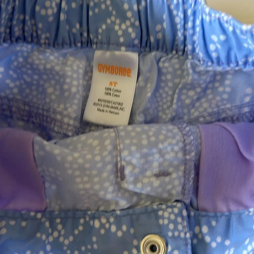 Gymboree Girl’s Bundle of buttons 2 shorts 1 skirt and 1 Skort size 5 5t